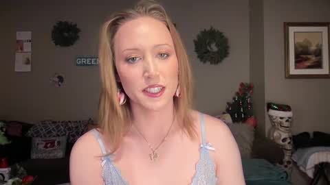 SexQueen Nikki online show from December 21, 2025, 3:46 am