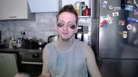 greg_photog online show from October 21, 2025, 2:01 am