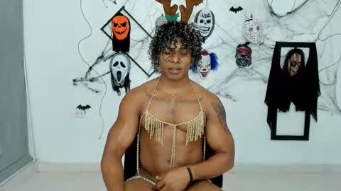 Snapshot of gregoriiandmax chatting on November 3, 2025, 3:13 pm Gregori online show from November 3, 2025, 3:13 pm