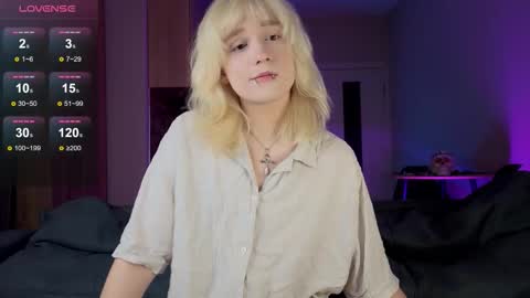 Snapshot of gregory_byyrd chatting on October 22, 2025, 9:58 pm Greg-independent model online show from October 22, 2025, 9:58 pm