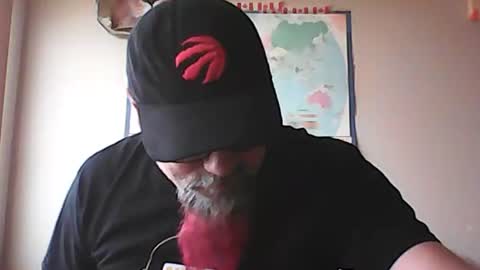 Snapshot of gregrev chatting on August 4, 2026, 9:39 pm gregrev online show from August 4, 2026, 9:39 pm