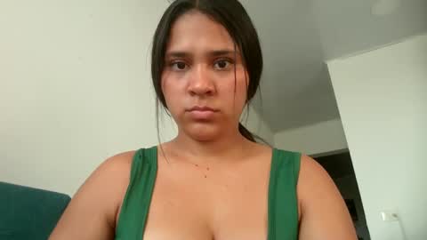 Snapshot of greicy098 chatting on October 2, 2025, 9:55 pm grei online show from October 2, 2025, 9:55 pm