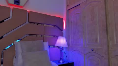 greidy_baker online show from November 14, 2025, 3:38 am