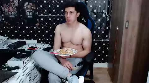 griego01 online show from March 17, 2026, 12:37 am