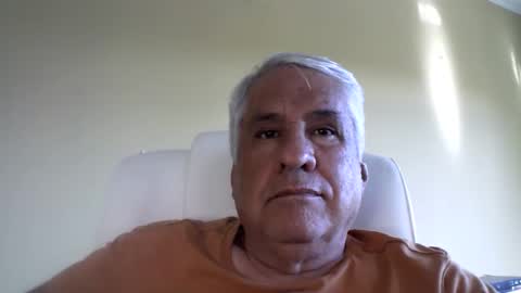 Snapshot of grisa01 chatting on October 24, 2025, 7:10 pm grisa01 online show from October 24, 2025, 7:10 pm