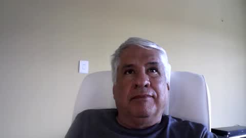 Snapshot of grisa01 chatting on October 26, 2025, 2:45 pm grisa01 online show from October 26, 2025, 2:45 pm