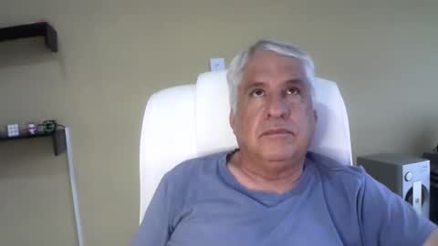 Snapshot of grisa01 chatting on October 31, 2025, 7:26 pm grisa01 online show from October 31, 2025, 7:26 pm