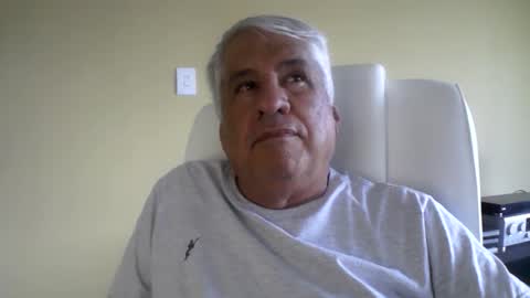 Snapshot of grisa01 chatting on November 1, 2025, 3:03 pm grisa01 online show from November 1, 2025, 3:03 pm