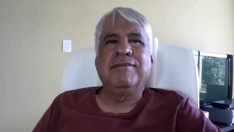 grisa01 online show from May 4, 2026, 12:45 pm