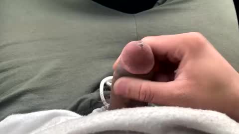 grizzlybear00422 online show from March 8, 2025, 3:56 pm