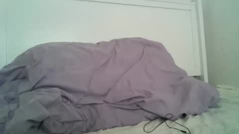 grlcwbjlle online show from December 21, 2025, 7:54 pm