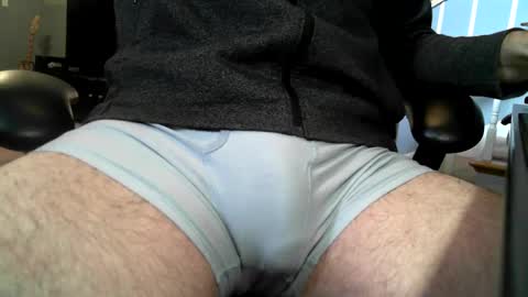 grownoshow9 online show from December 19, 2024, 7:29 pm