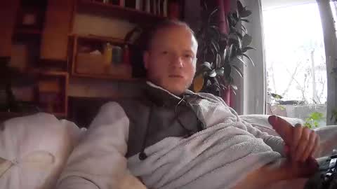 Snapshot of gruendamien chatting on January 20, 2025, 2:57 pm gruendamien online show from January 20, 2025, 2:57 pm