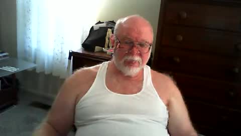 Snapshot of gtnolder60 chatting on June 17, 2026, 1:56 pm Gary online show from June 17, 2026, 1:56 pm