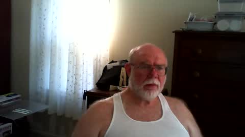 Snapshot of gtnolder60 chatting on June 19, 2026, 1:37 pm Gary online show from June 19, 2026, 1:37 pm