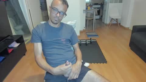 Snapshot of guachin_new chatting on October 9, 2025, 5:55 pm guachin_new online show from October 9, 2025, 5:55 pm