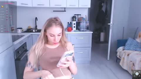 Snapshot of guantanamera_ chatting on February 20, 2026, 6:59 am Eva online show from February 20, 2026, 6:59 am