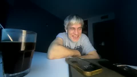 guardiannif_ online show from January 21, 2025, 4:32 am