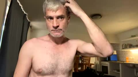 guardiannif_ online show from March 3, 2025, 9:22 am