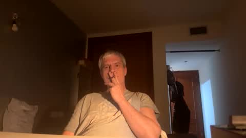 guardiannif_ online show from December 20, 2025, 12:29 am