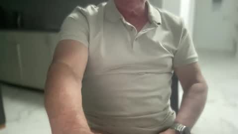 guesswhatigot2 online show from January 4, 2025, 12:05 pm