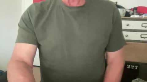 guesswhatigot2 online show from January 7, 2025, 3:46 am