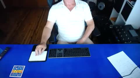 guesswhatigot2 online show from February 3, 2025, 8:24 am