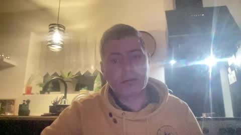 guil0 online show from February 21, 2026, 8:59 am