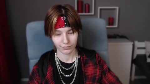 guitarandangell online show from January 6, 2026, 4:11 pm