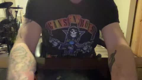 Snapshot of guitarchef08 chatting on January 16, 2025, 6:46 am guitarchef08 online show from January 16, 2025, 6:46 am