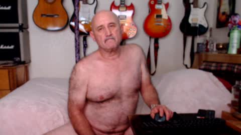 Mario online show from January 4, 2025, 10:34 pm