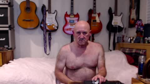 Mario online show from January 21, 2025, 8:41 am