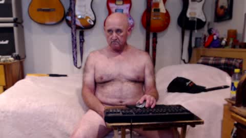 Mario online show from February 4, 2025, 6:25 am