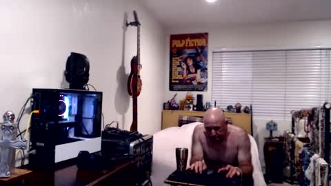 Mario online show from September 22, 2025, 9:00 am