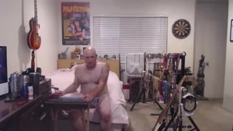 Mario online show from October 29, 2025, 7:43 am