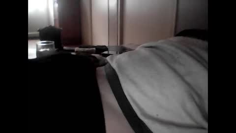 Snapshot of guizmeau72 chatting on February 10, 2025, 2:48 pm guizmeau72 online show from February 10, 2025, 2:48 pm