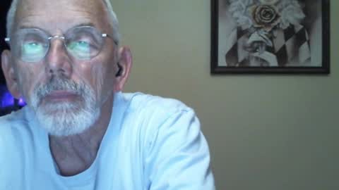 Roy online show from January 4, 2025, 1:42 pm