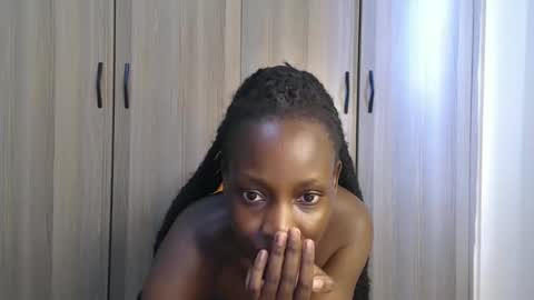 Miss Incredible online show from October 1, 2025, 11:05 am