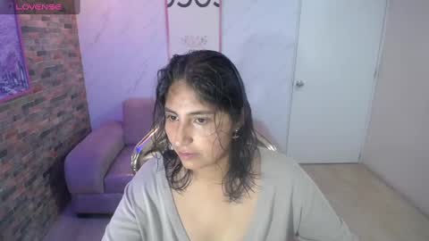 Snapshot of gumball_b chatting on September 27, 2025, 8:36 pm gumball_b online show from September 27, 2025, 8:36 pm