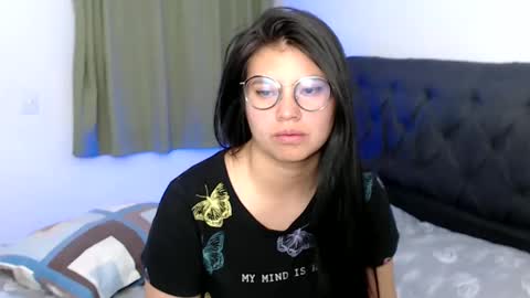 Vane blonde and Hazell black hair online show from January 19, 2025, 12:49 am