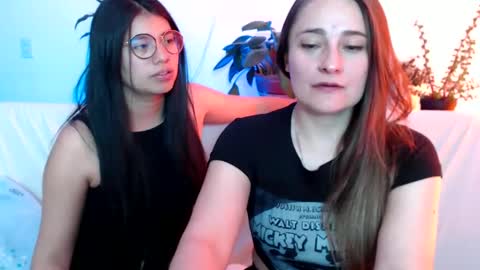 Vane blonde and Hazell black hair online show from February 5, 2025, 8:14 pm