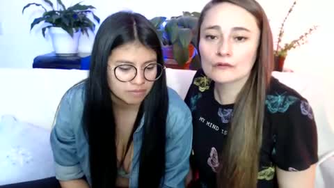 Vane blonde and Hazell black hair online show from February 12, 2025, 9:22 pm