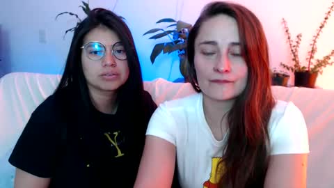 Vane blonde and Hazell black hair online show from February 17, 2025, 7:10 pm