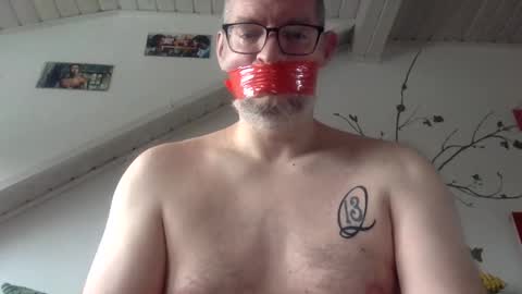 Snapshot of gummicasual chatting on February 14, 2025, 12:14 pm gummicasual online show from February 14, 2025, 12:14 pm