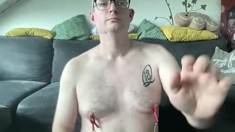 gummicasual online show from May 19, 2026, 10:54 am
