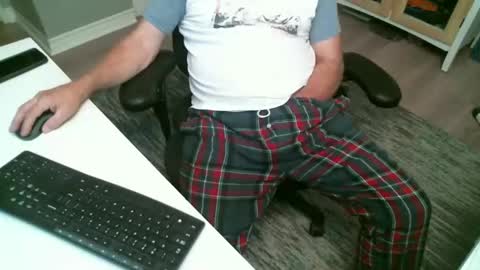 gumpman0553 online show from November 1, 2025, 3:52 am