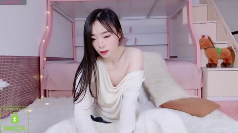 Snapshot of guoguomi chatting on December 4, 2024, 11:19 am Hello my name is Guoguo online show from December 4, 2024, 11:19 am