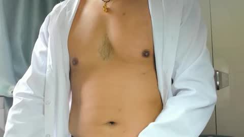 guozuo online show from October 3, 2025, 1:57 am