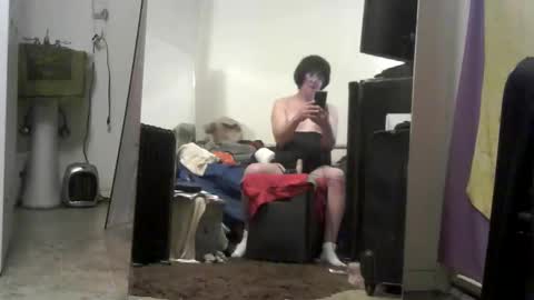 gurlydiesel online show from May 10, 2026, 12:54 pm