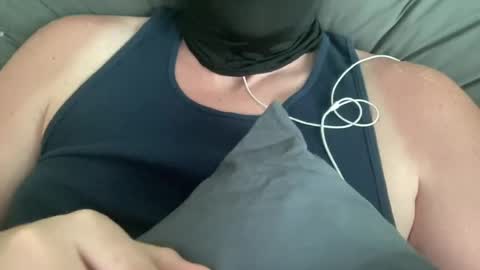 Snapshot of gurujoe78 chatting on June 21, 2026, 1:24 pm gurujoe78 online show from June 21, 2026, 1:24 pm